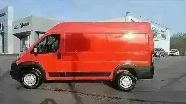 2025 Ram ProMaster 2500 Cargo Van Tradesman High Roof 136" WB w/Pass Seat