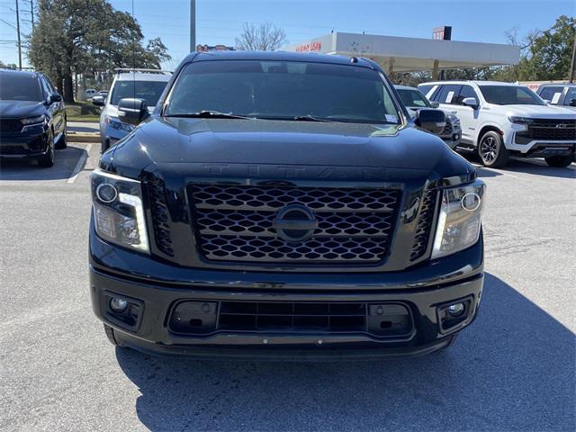 2018 Nissan TITAN SV