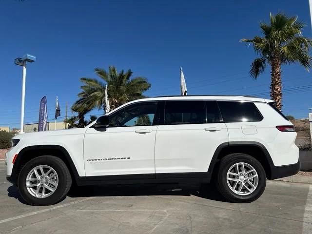 2023 Jeep Grand Cherokee L Laredo 4x4