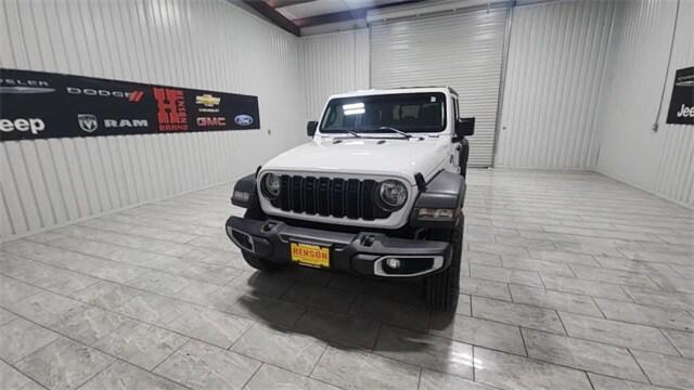 2024 Jeep Gladiator Sport