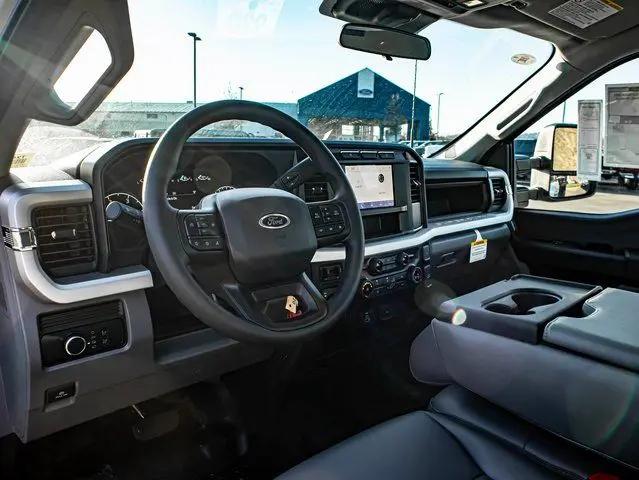 2024 Ford F-550 XL