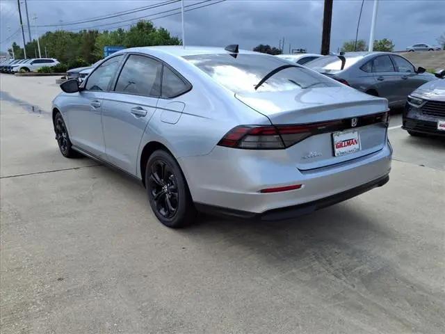 2025 Honda Accord Sedan SE