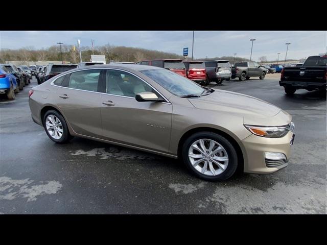 2022 Chevrolet Malibu FWD LT