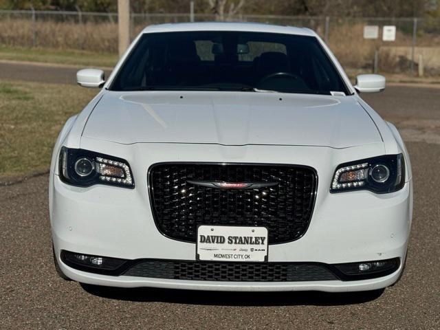 2022 Chrysler 300 S