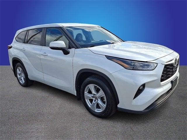 2024 Toyota Highlander LE