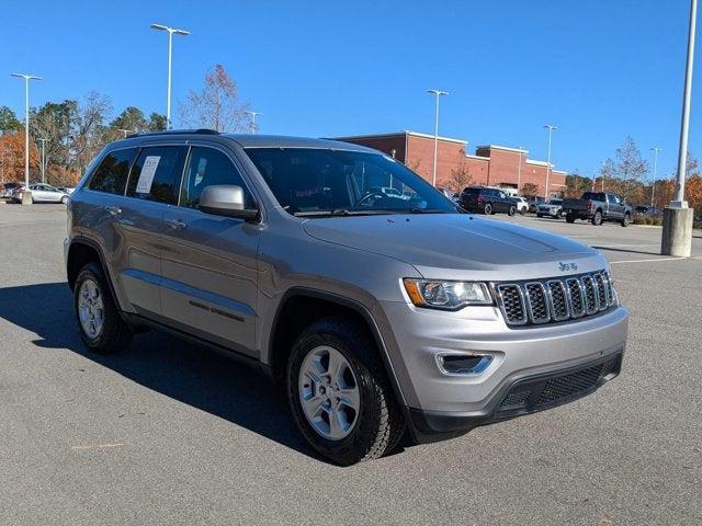 2017 Jeep Grand Cherokee Laredo 4x2