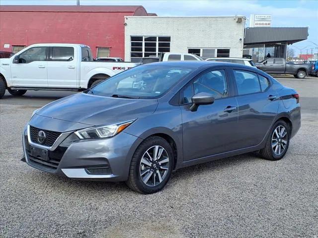 2021 Nissan Versa SV Xtronic CVT