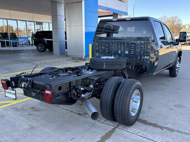 2025 Chevrolet Silverado 3500HD LT