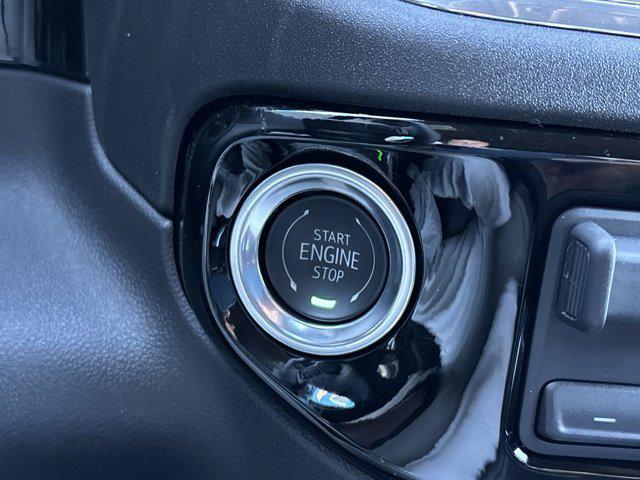 2025 Chevrolet Silverado 3500HD LT