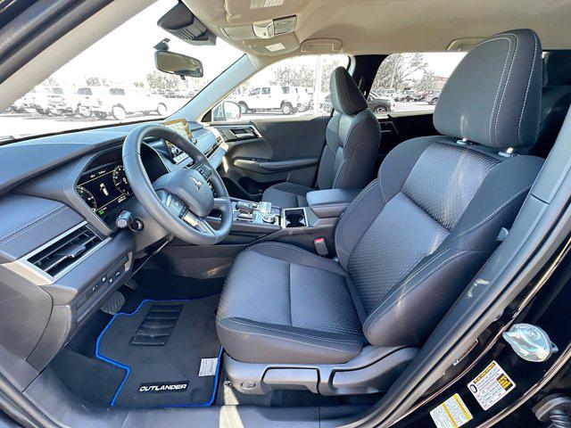 2025 Mitsubishi Outlander PHEV ES S-AWC
