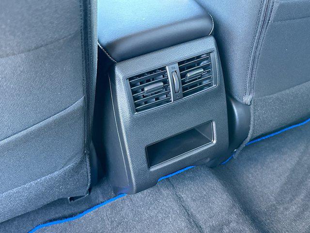 2025 Mitsubishi Outlander PHEV ES S-AWC