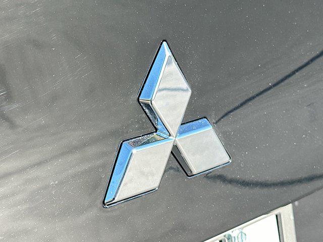 2025 Mitsubishi Outlander PHEV ES S-AWC