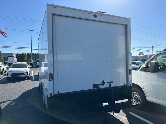 2024 GMC Savana Cutaway Work Van