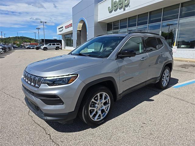 2022 Jeep Compass Latitude Lux 4x4