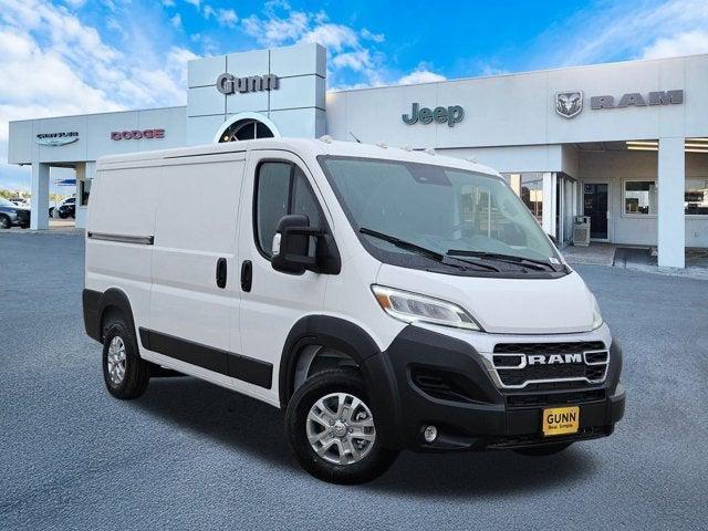 2025 RAM Ram ProMaster RAM PROMASTER 3500 SLT CARGO VAN LOW ROOF 136 WB