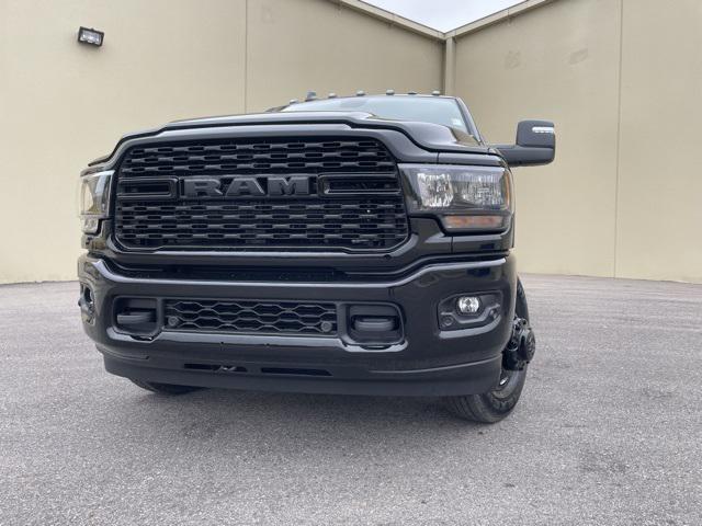 2024 RAM Ram 3500 RAM 3500 BIG HORN CREW CAB 4X4 8 BOX