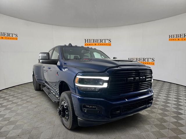 2024 RAM Ram 3500 RAM 3500 LARAMIE CREW CAB 4X4 8 BOX