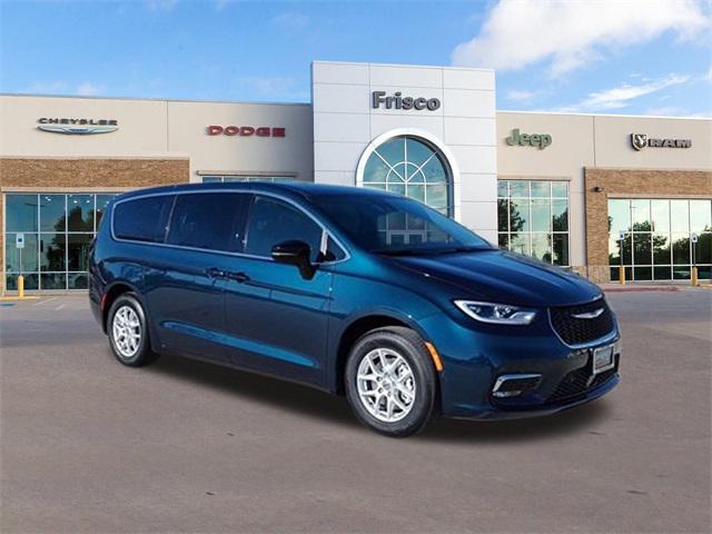 2025 Chrysler Pacifica PACIFICA SELECT