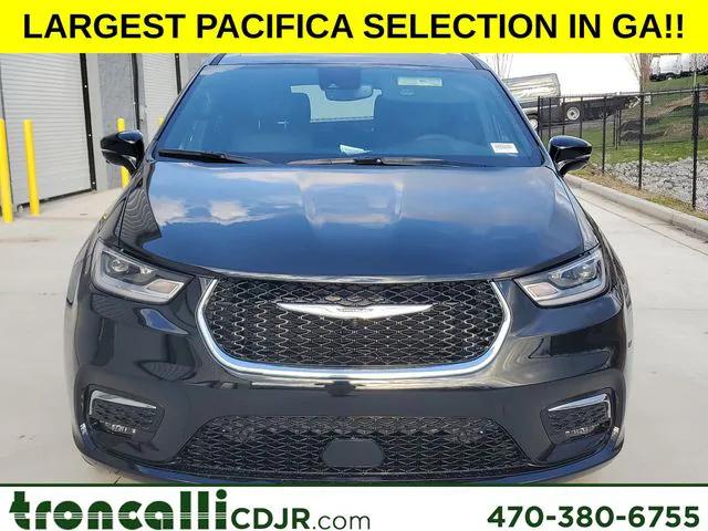2025 Chrysler Pacifica PACIFICA SELECT AWD