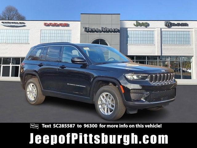 2025 Jeep Grand Cherokee GRAND CHEROKEE LAREDO X 4X4