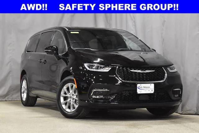 2025 Chrysler Pacifica PACIFICA SELECT AWD