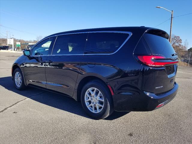 2025 Chrysler Pacifica PACIFICA SELECT