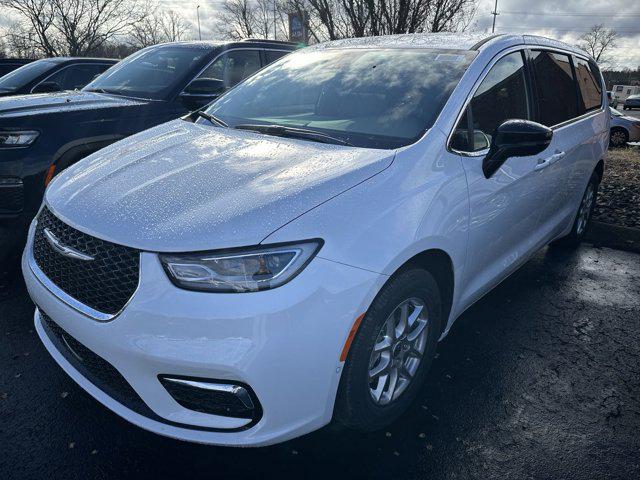 2025 Chrysler Pacifica PACIFICA SELECT