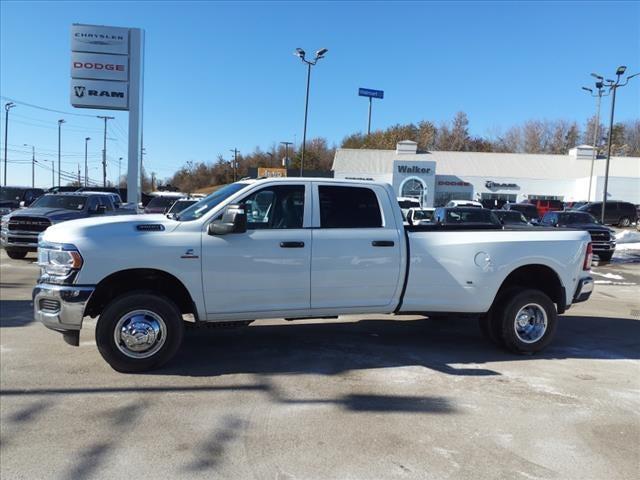 2024 RAM Ram 3500 RAM 3500 TRADESMAN CREW CAB 4X4 8 BOX