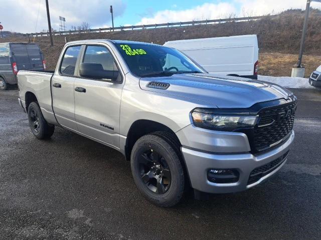 2025 RAM Ram 1500 RAM 1500 TRADESMAN QUAD CAB 4X4 64 BOX