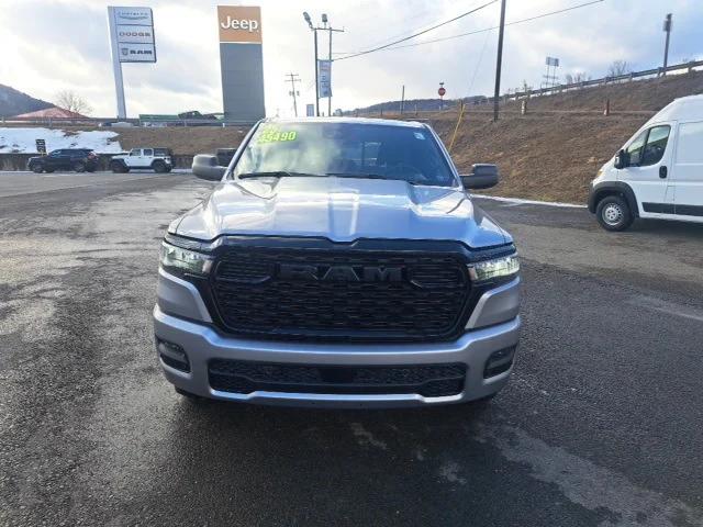 2025 RAM Ram 1500 RAM 1500 TRADESMAN QUAD CAB 4X4 64 BOX