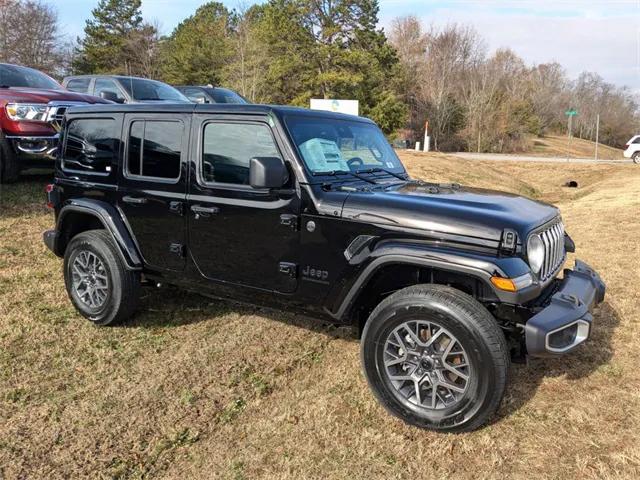 2025 Jeep Wrangler WRANGLER 4-DOOR SAHARA