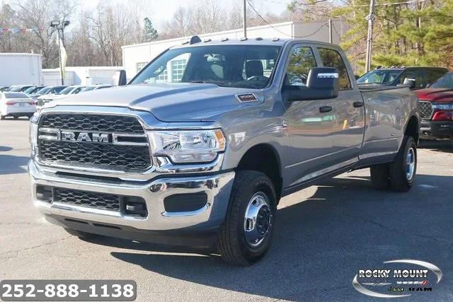 2024 RAM Ram 3500 RAM 3500 TRADESMAN CREW CAB 4X4 8 BOX