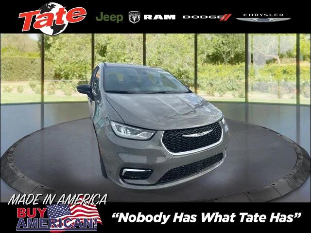 2025 Chrysler Pacifica PACIFICA SELECT