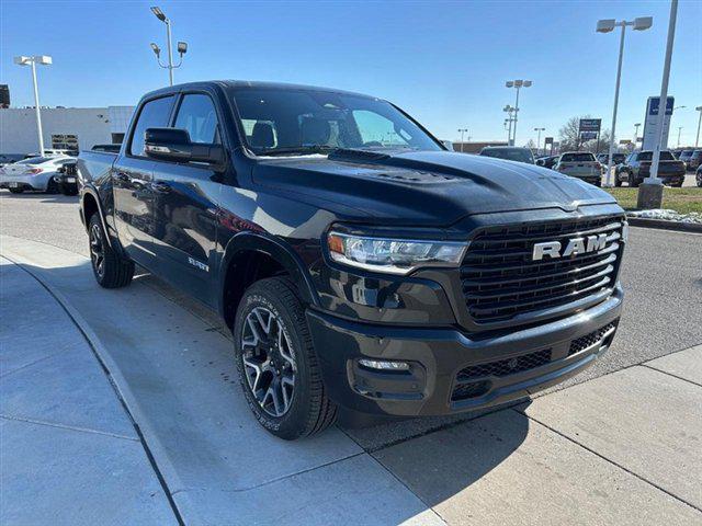 2025 RAM Ram 1500 RAM 1500 LARAMIE CREW CAB 4X4 57 BOX