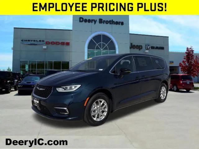 2025 Chrysler Pacifica PACIFICA SELECT
