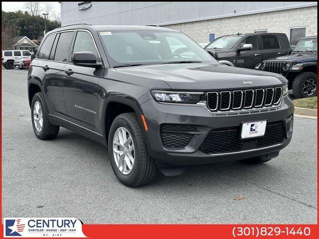 2025 Jeep Grand Cherokee GRAND CHEROKEE LAREDO X 4X4