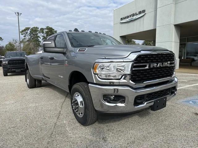 2024 RAM Ram 3500 RAM 3500 LONE STAR CREW CAB 4X4 8 BOX