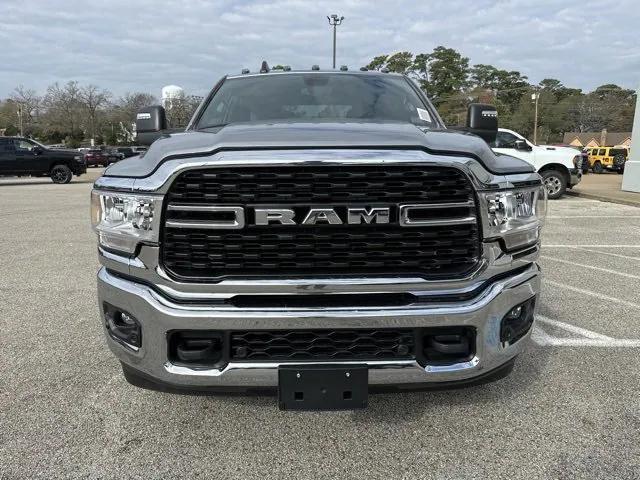 2024 RAM Ram 3500 RAM 3500 LONE STAR CREW CAB 4X4 8 BOX