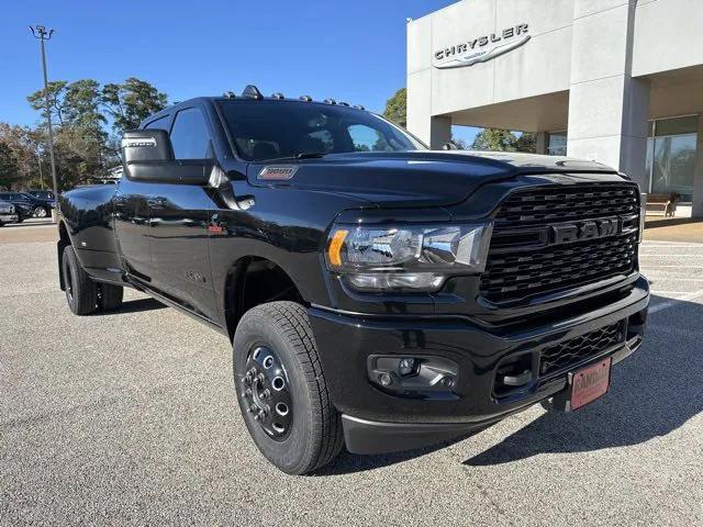 2024 RAM Ram 3500 RAM 3500 LONE STAR CREW CAB 4X4 8 BOX