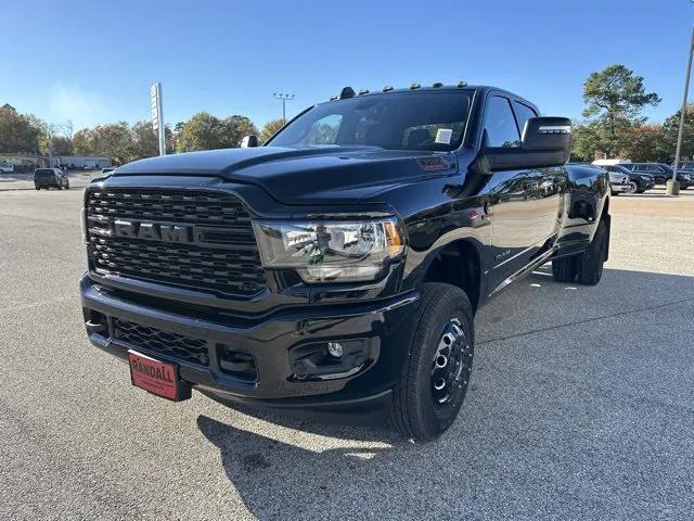 2024 RAM Ram 3500 RAM 3500 LONE STAR CREW CAB 4X4 8 BOX