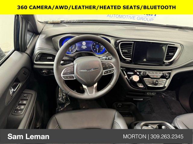 2025 Chrysler Pacifica PACIFICA SELECT AWD