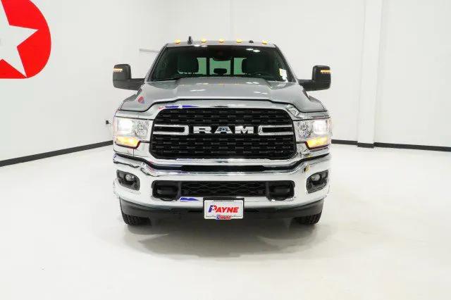 2024 RAM Ram 3500 RAM 3500 LONE STAR CREW CAB 4X4 8 BOX