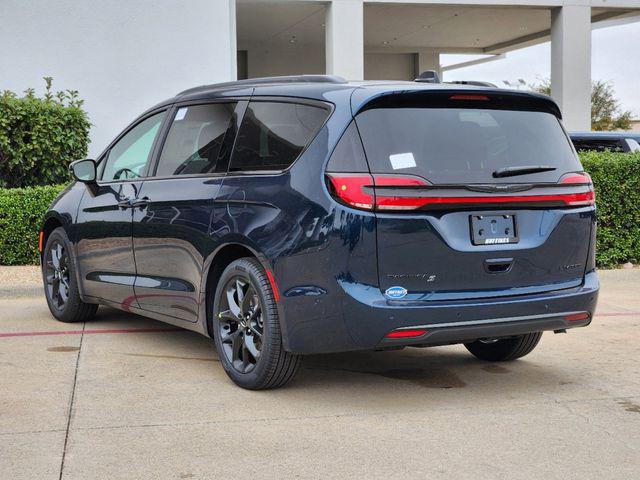 2025 Chrysler Pacifica PACIFICA LIMITED