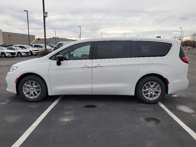 2025 Chrysler Pacifica PACIFICA SELECT