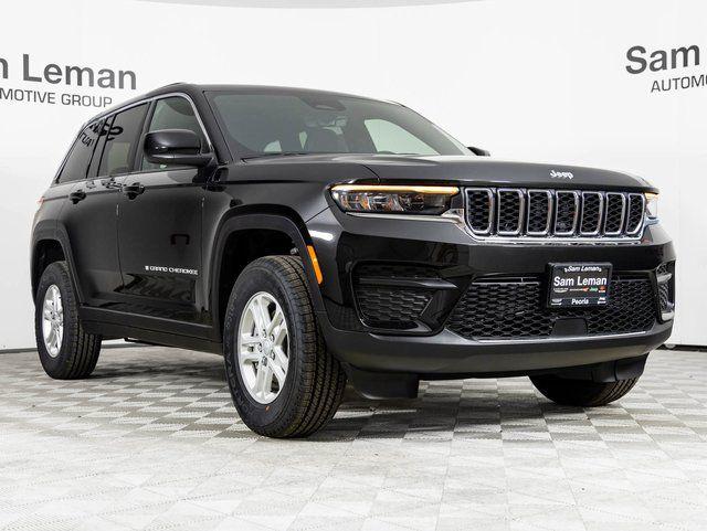 2025 Jeep Grand Cherokee GRAND CHEROKEE LAREDO 4X4