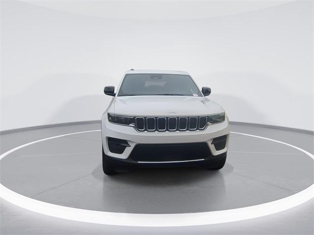 2025 Jeep Grand Cherokee GRAND CHEROKEE LAREDO X 4X2