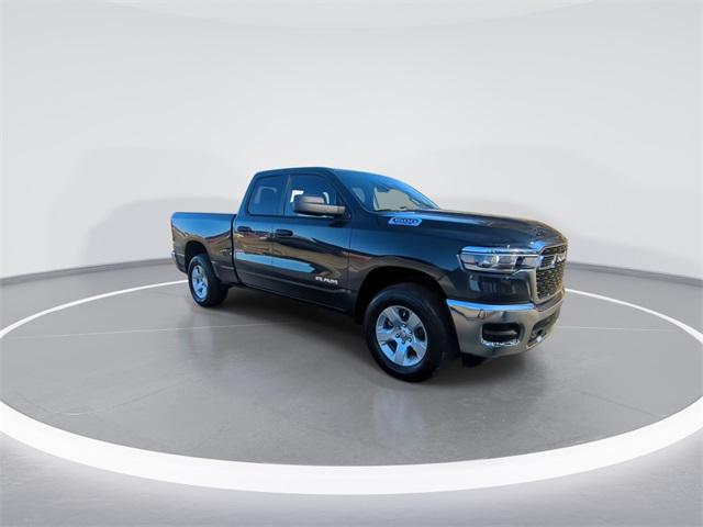 2025 RAM Ram 1500 RAM 1500 TRADESMAN QUAD CAB 4X4 64 BOX