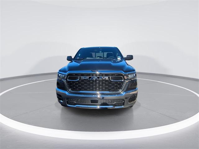 2025 RAM Ram 1500 RAM 1500 TRADESMAN QUAD CAB 4X4 64 BOX