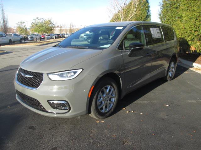 2025 Chrysler Pacifica PACIFICA SELECT