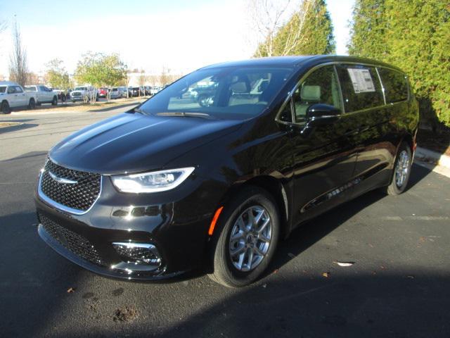 2025 Chrysler Pacifica PACIFICA SELECT